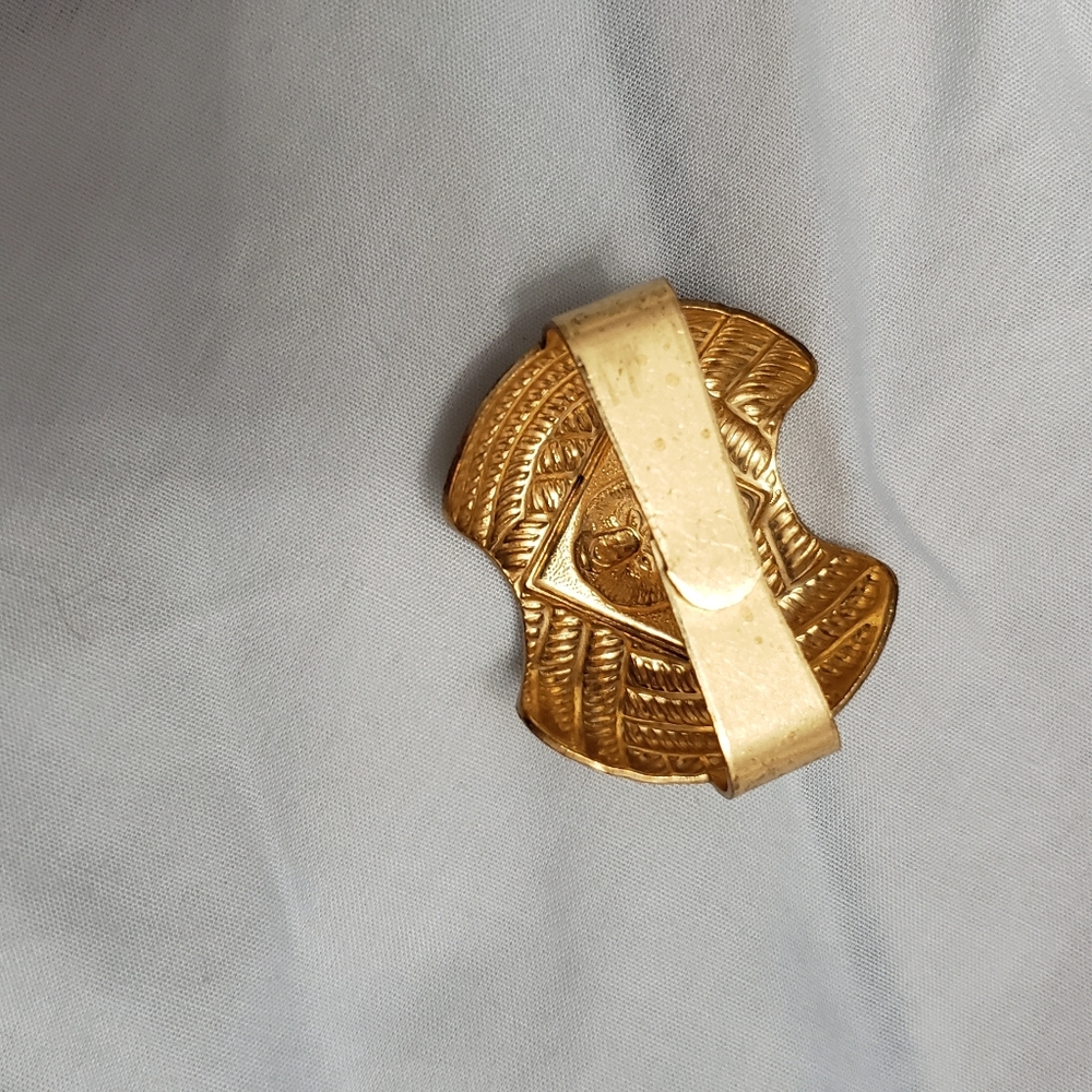 Cub Scouts Bear Neckerchief and Slide - Picture 4 of 6